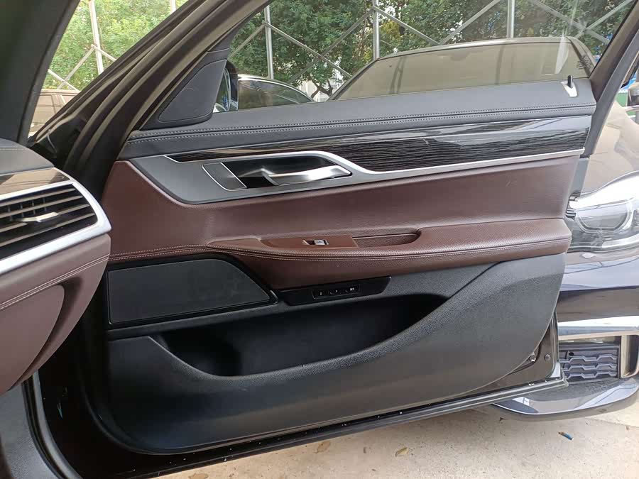 BMW 7-Series 2019, фото 22