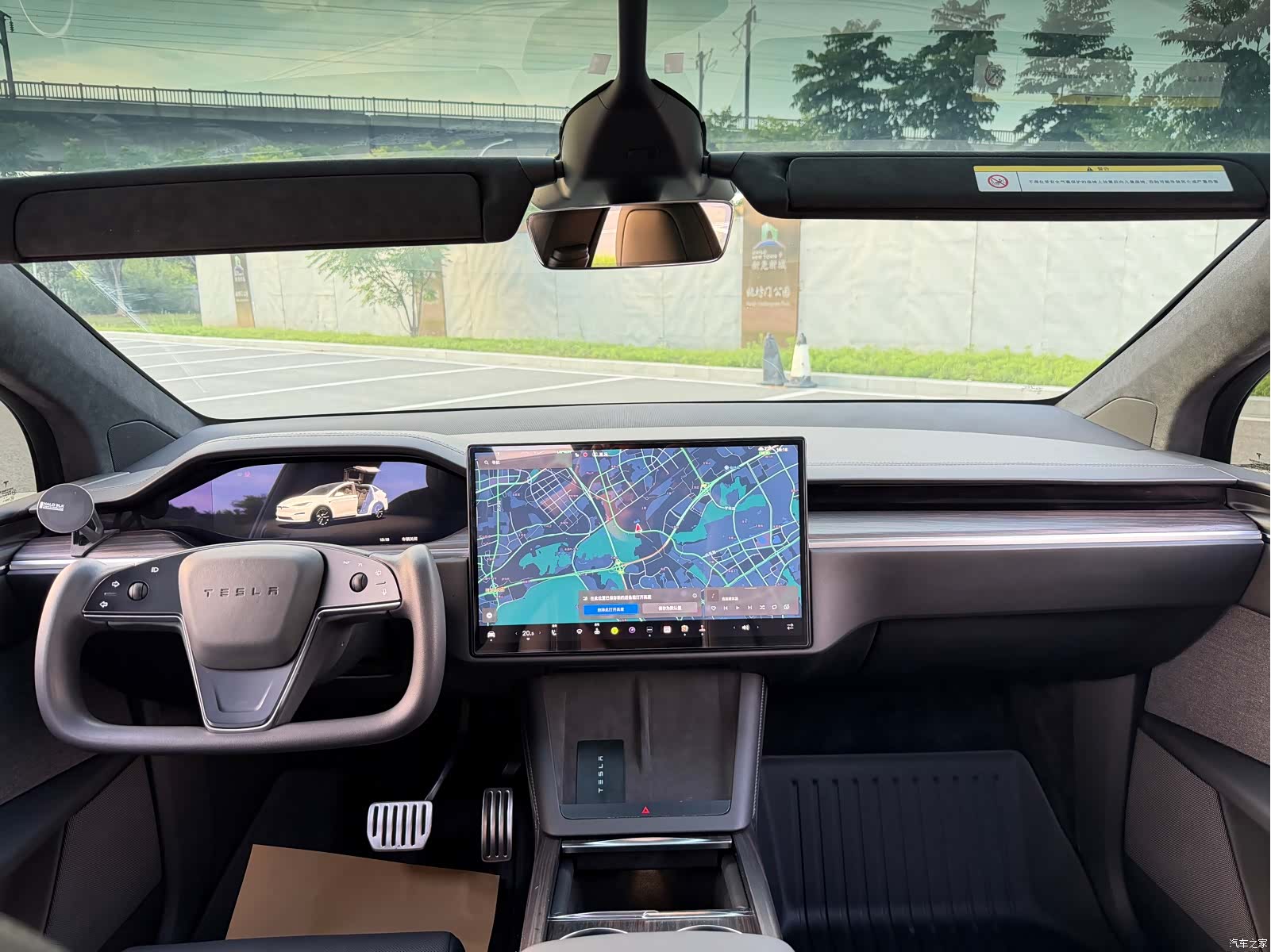 Tesla Model X, 2023 26