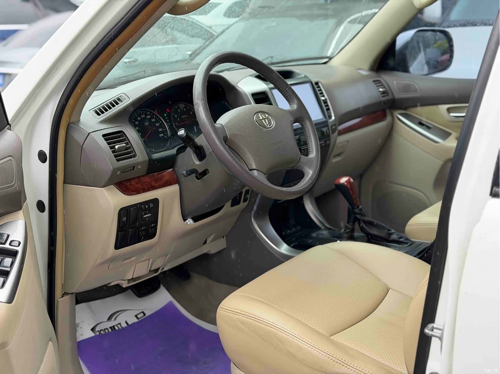 Toyota Prado, 2003 3