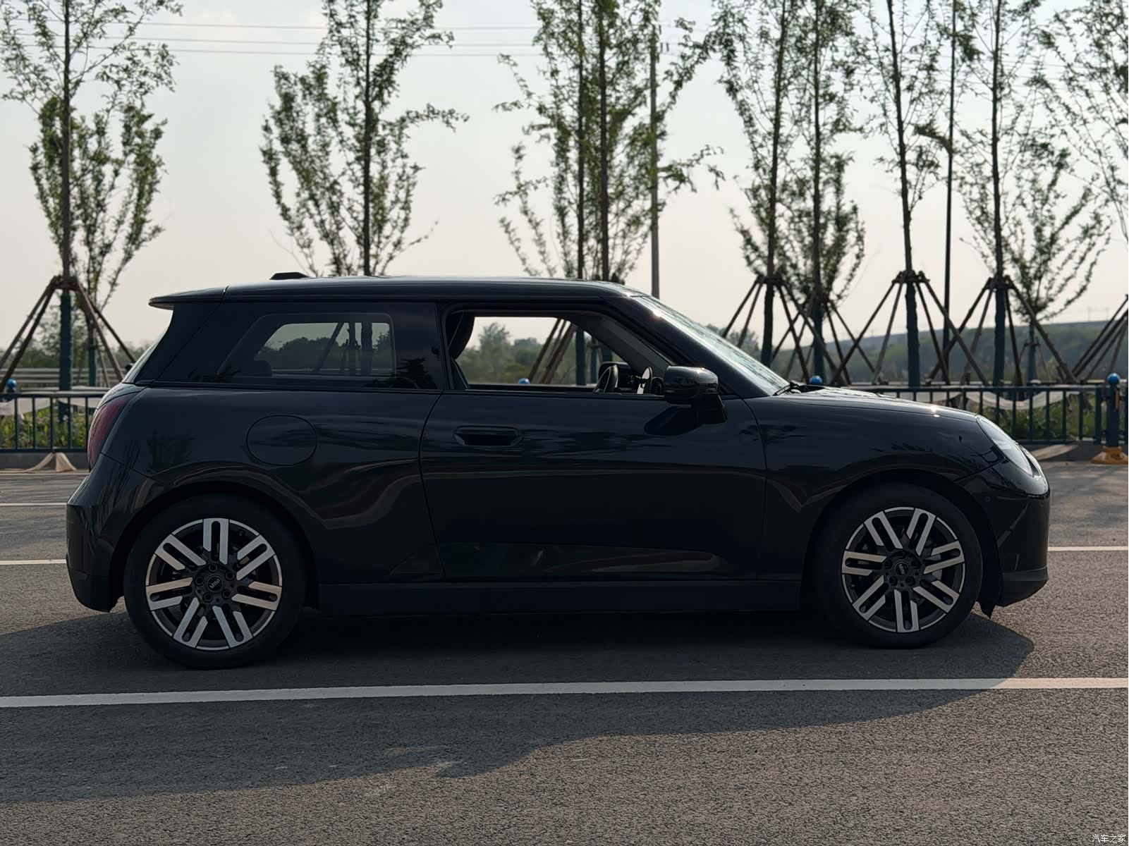 Mini Cooper, 2025 8