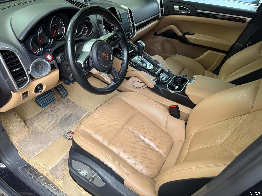 Porsche Cayenne, 2017 все фото