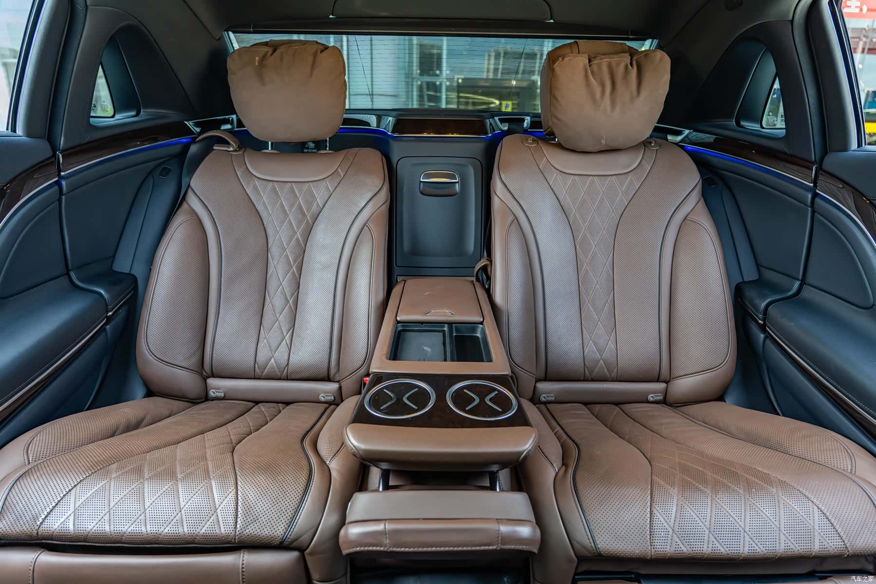 Maybach S-Class, 2020 9