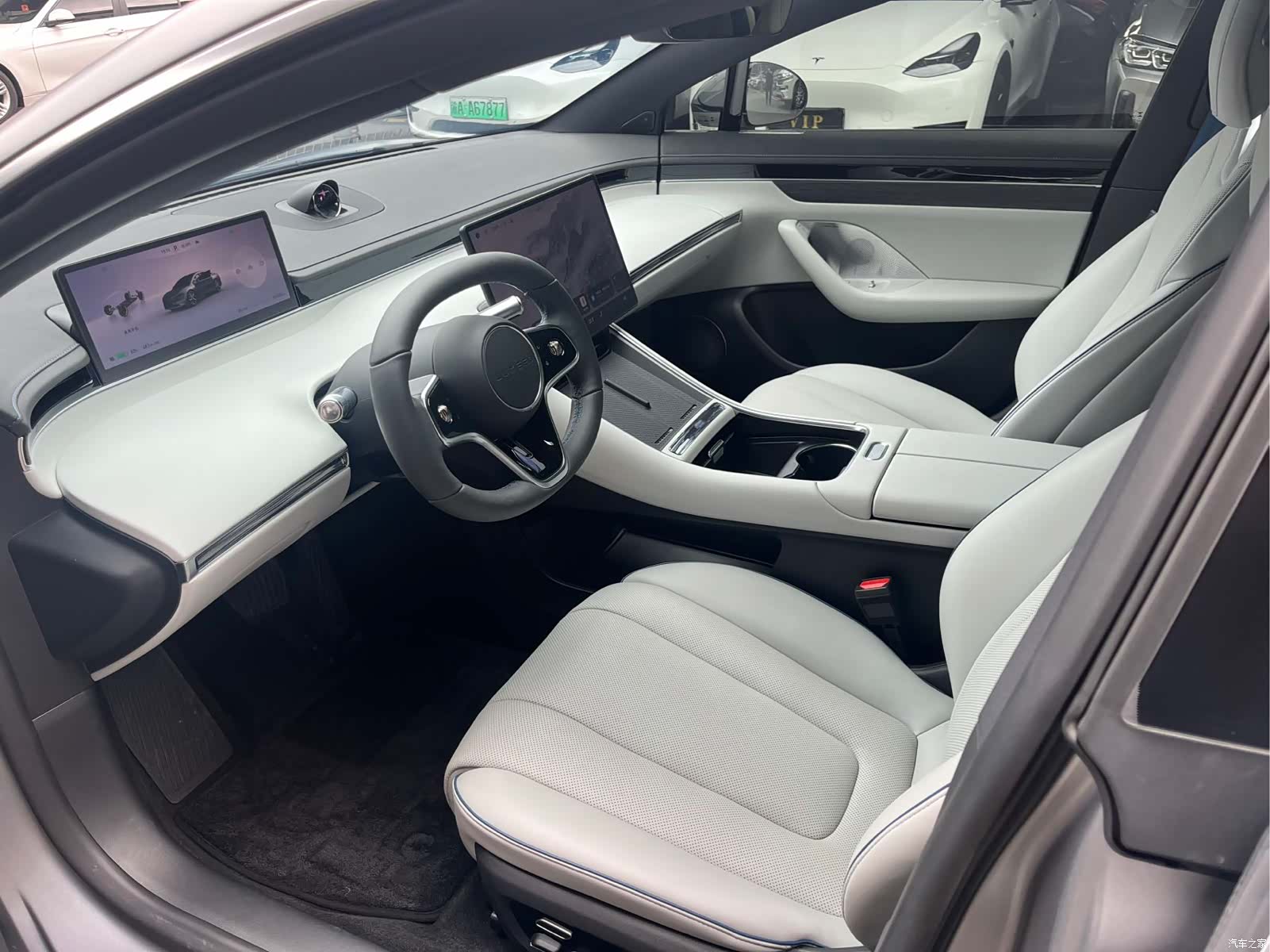 Luxeed S7, 2024 12