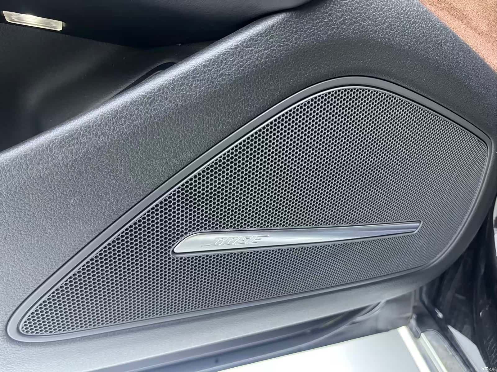 Audi A8L, 2012 19