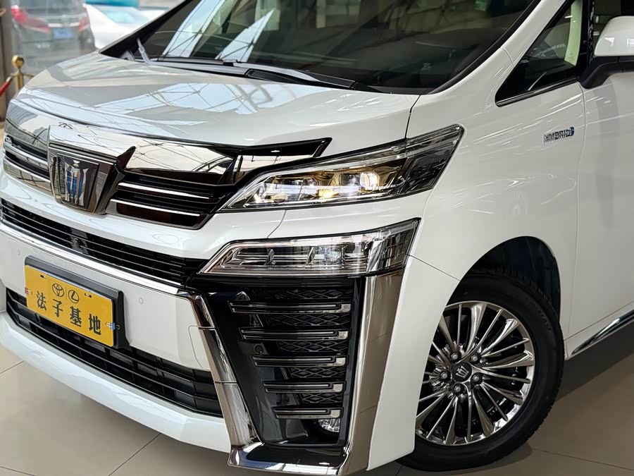 Toyota Vellfire 2023, фото 5