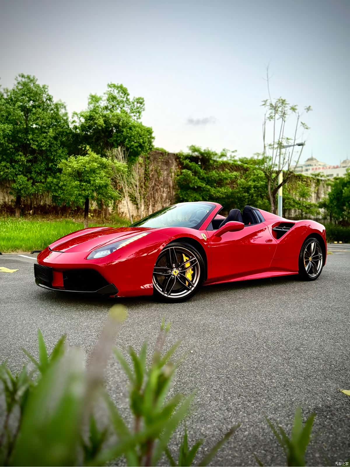 Ferrari 488, 2018 12