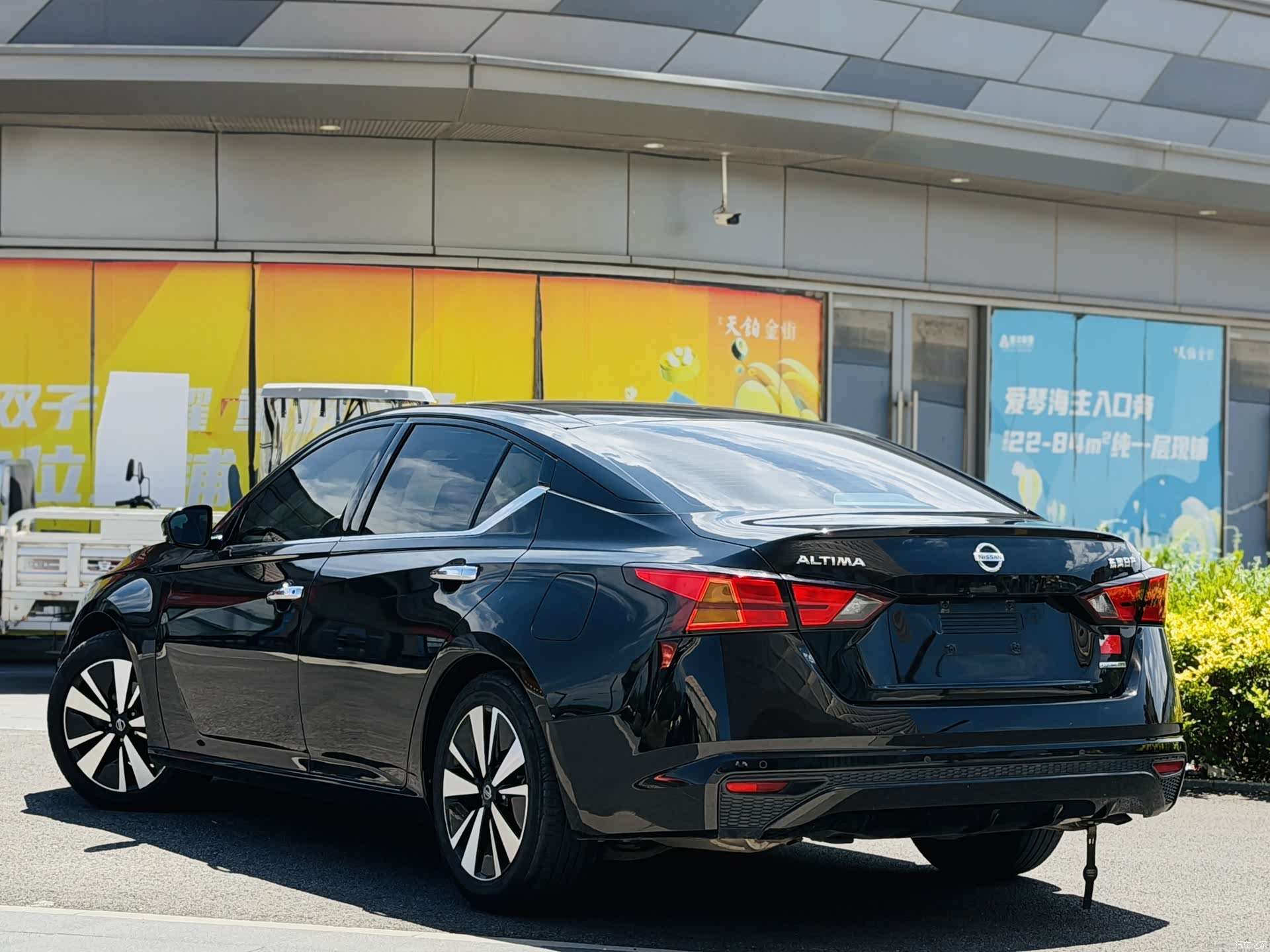 Nissan Teana, 2022 все фото