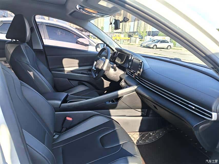 Hyundai Elantra, 2021 9