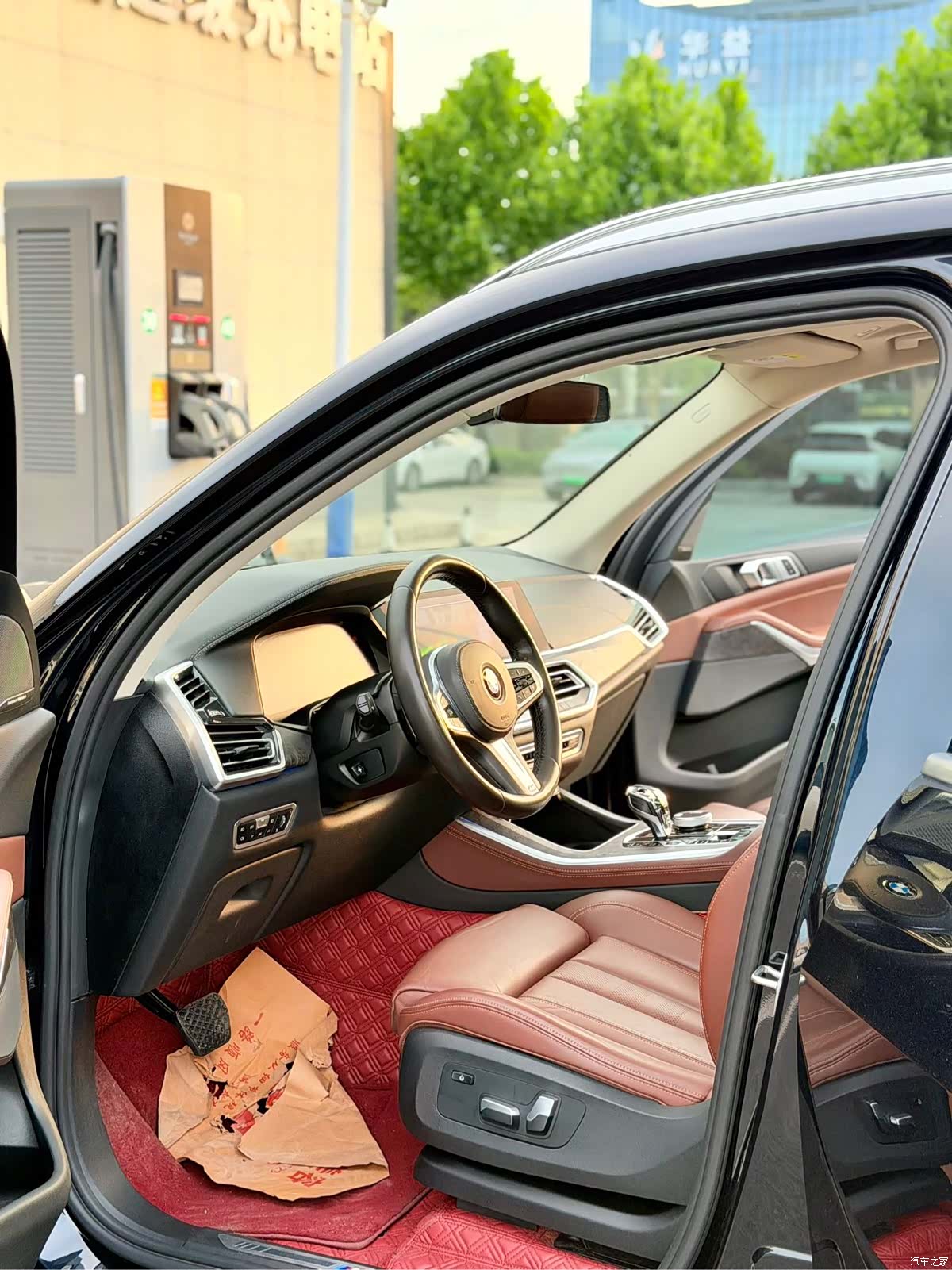 BMW X5, 2020 все фото