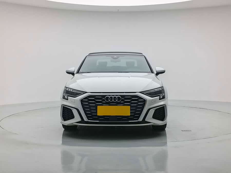Audi A3 2022, фото 3