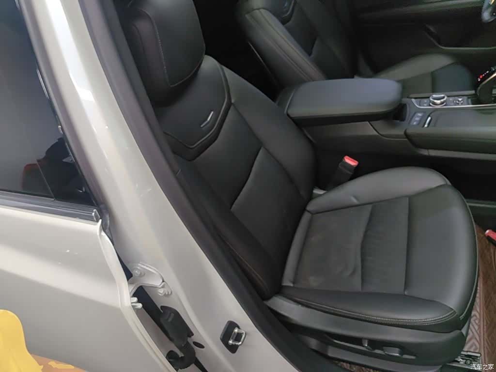 Cadillac XT5, 2020 25
