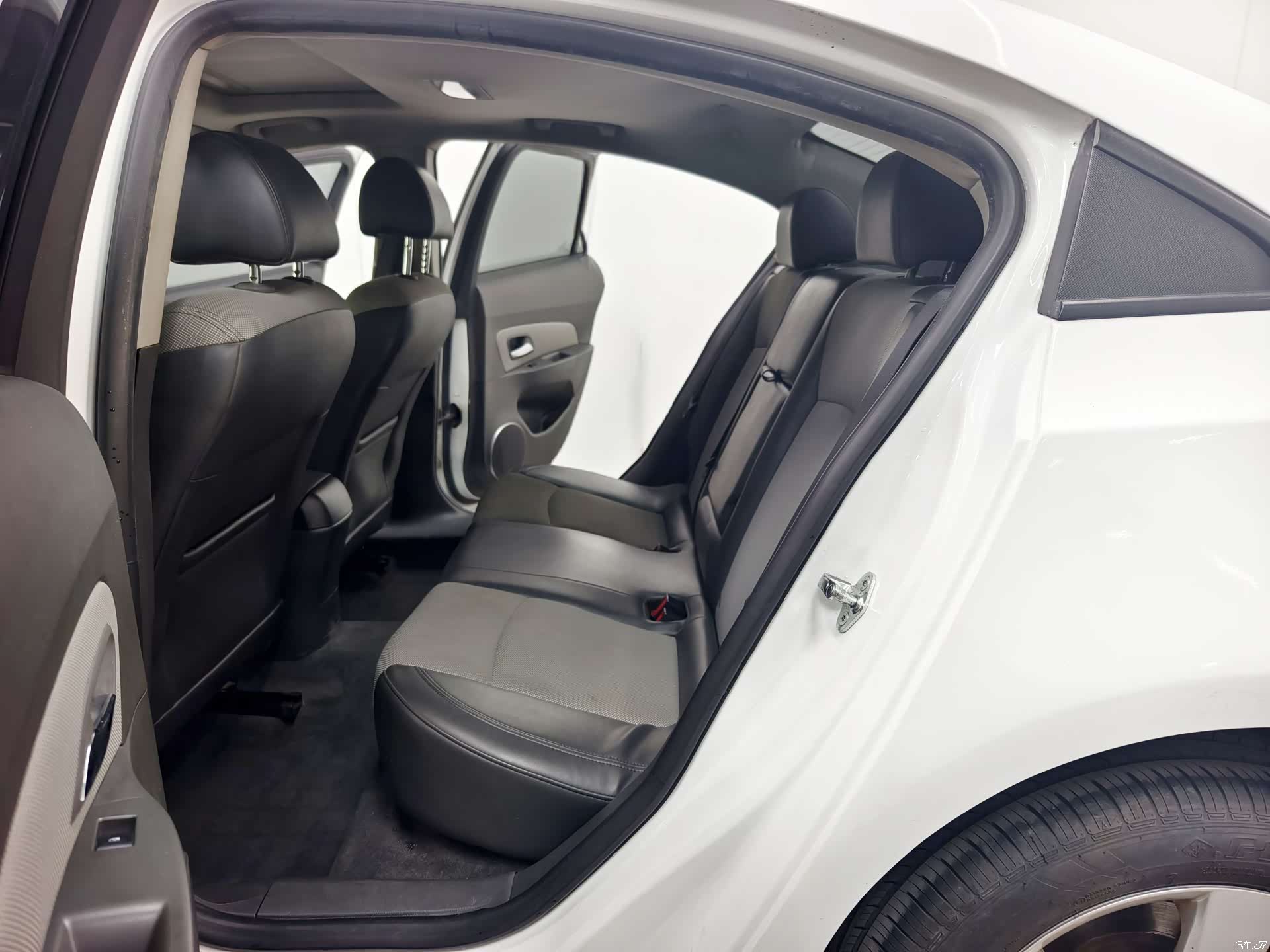 Chevrolet SL, 2013 13