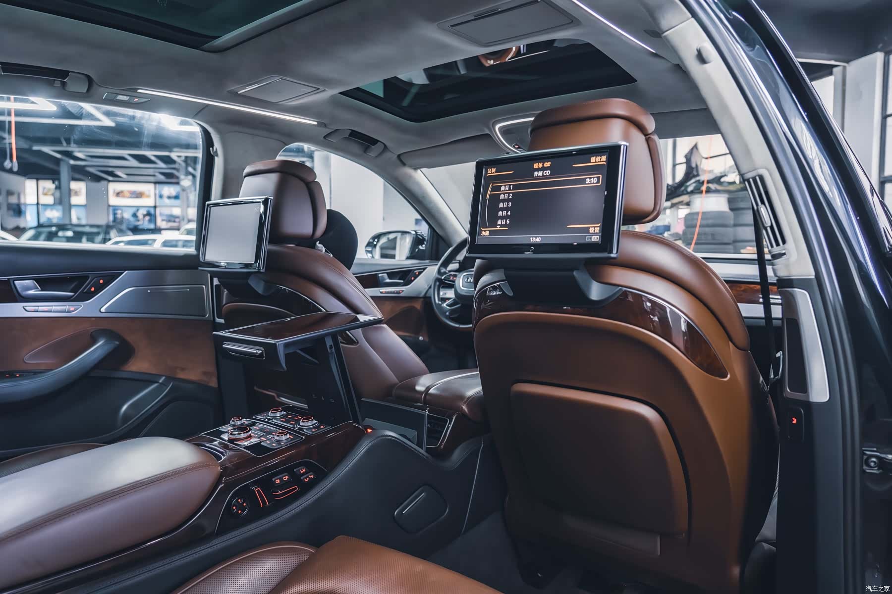 Audi A8L, 2013 11