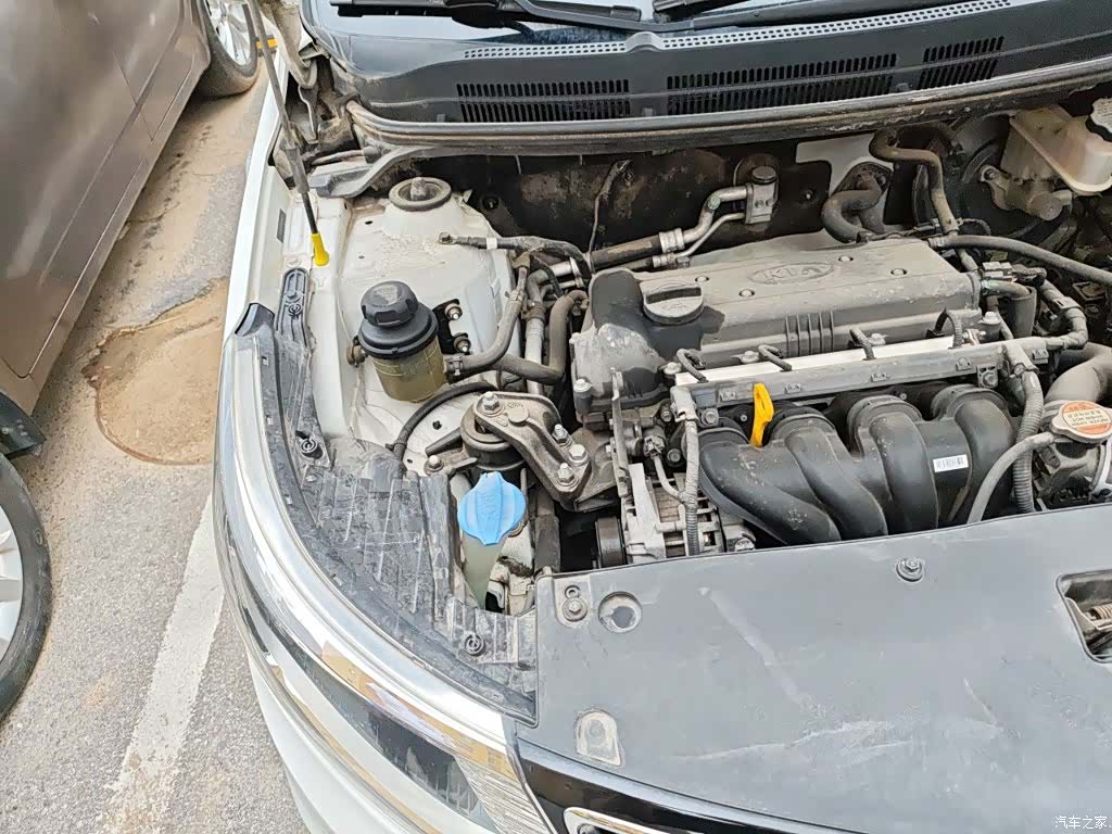 Kia K2, 2015 23