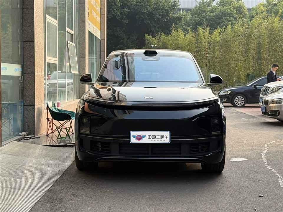 Li Auto Ideal L9