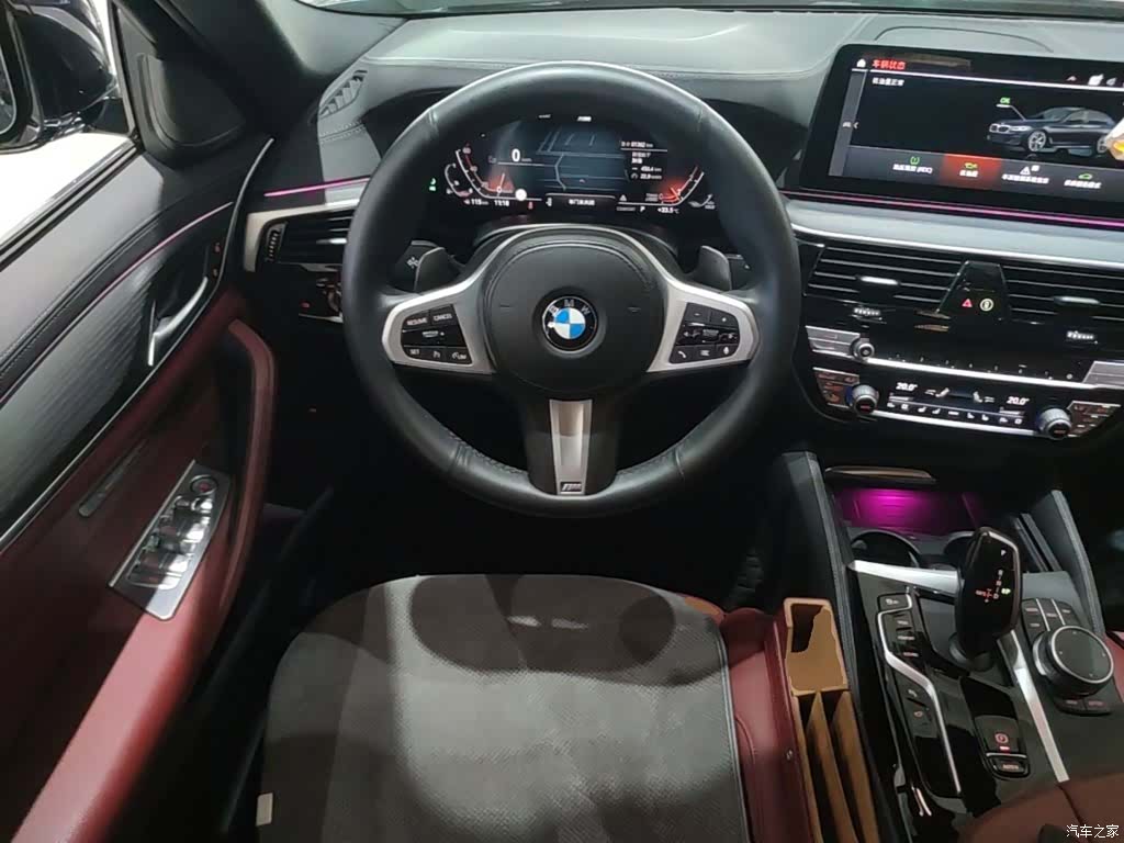 BMW 5 Series, 2022 11