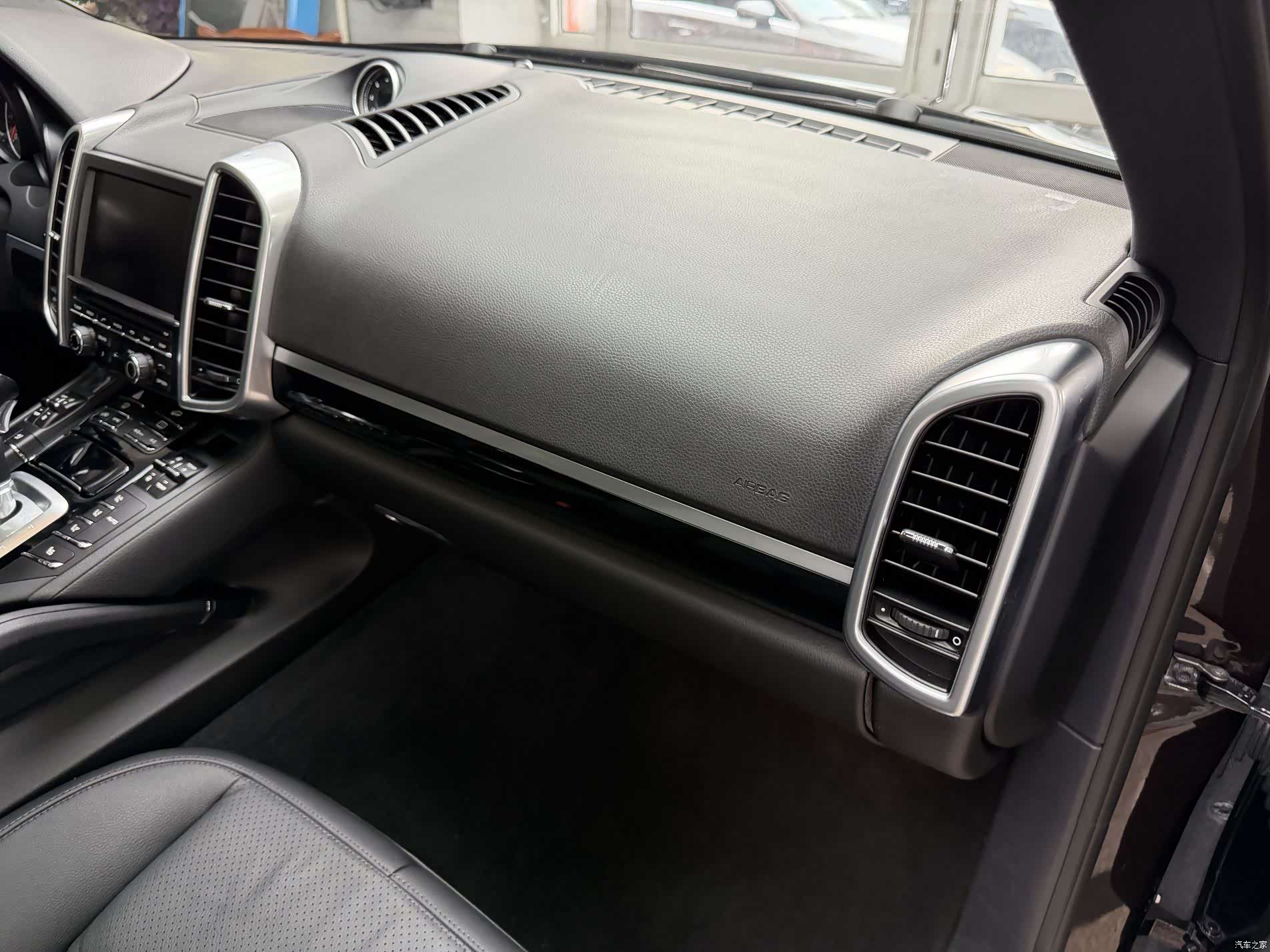 Porsche Cayenne, 2016 13