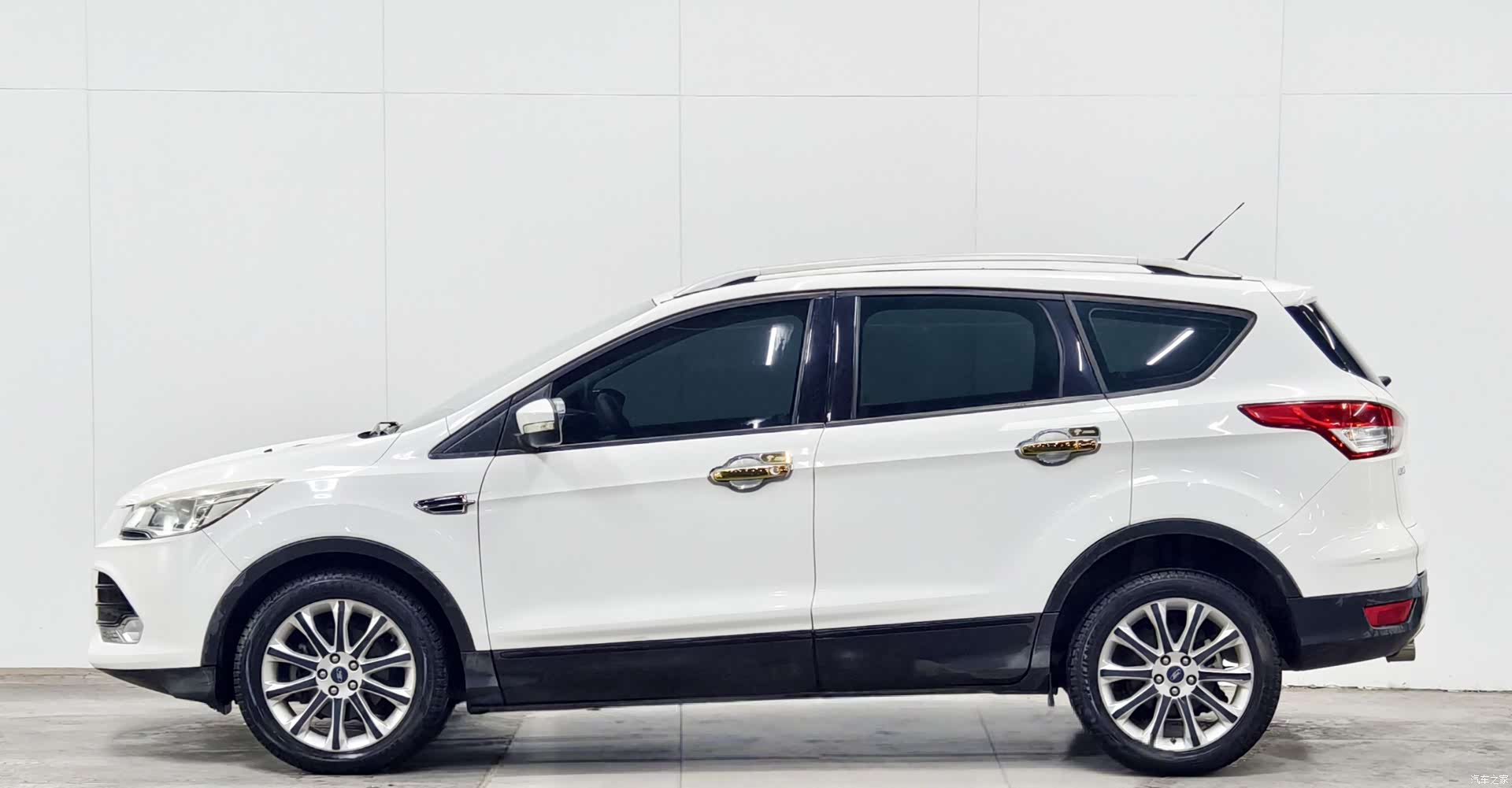 Ford Kuga, 2016 7