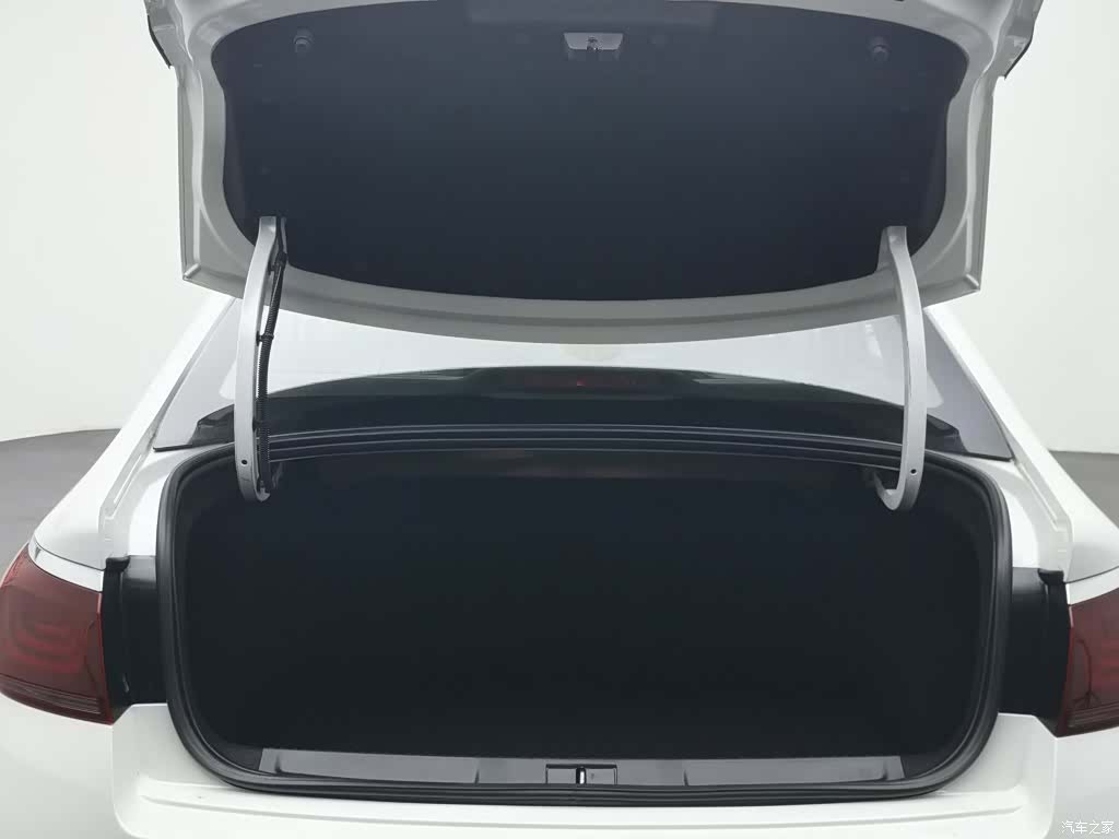 Citroen C4, 2018 16