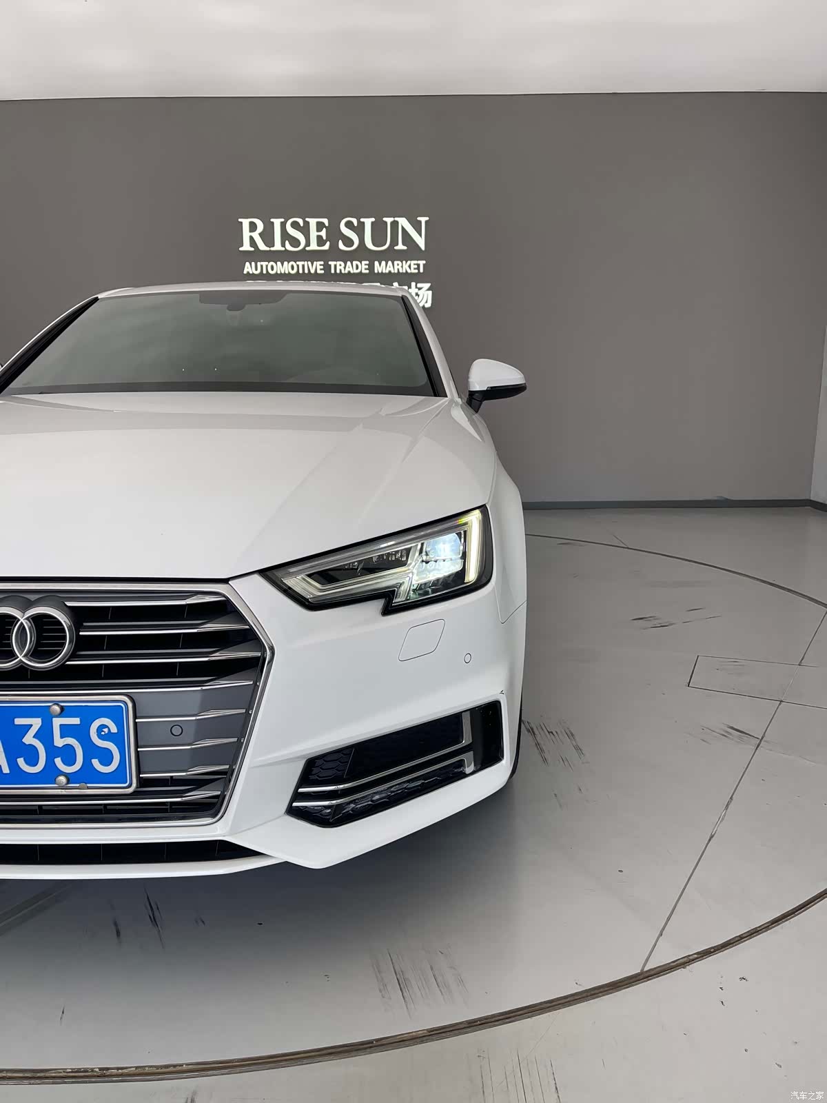 Audi A4L, 2018 13