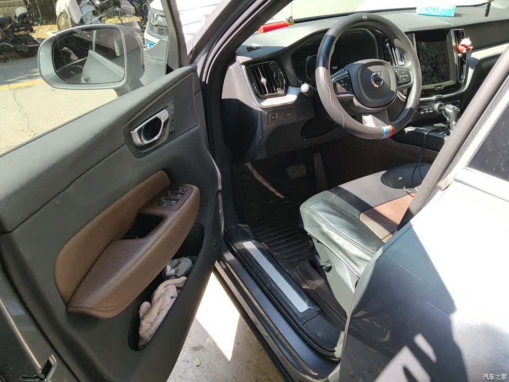 Volvo XC60, 2021 12