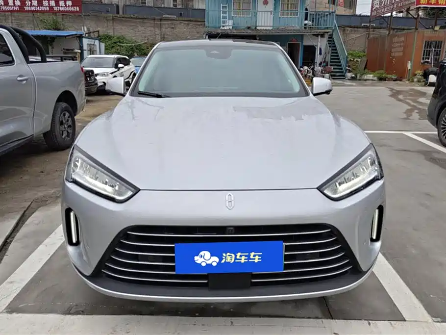 AITO Ask the world M5