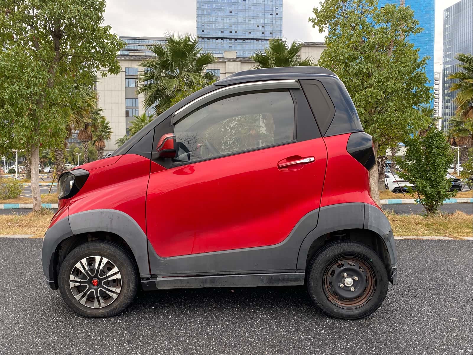 Wuling E100, 2019 4