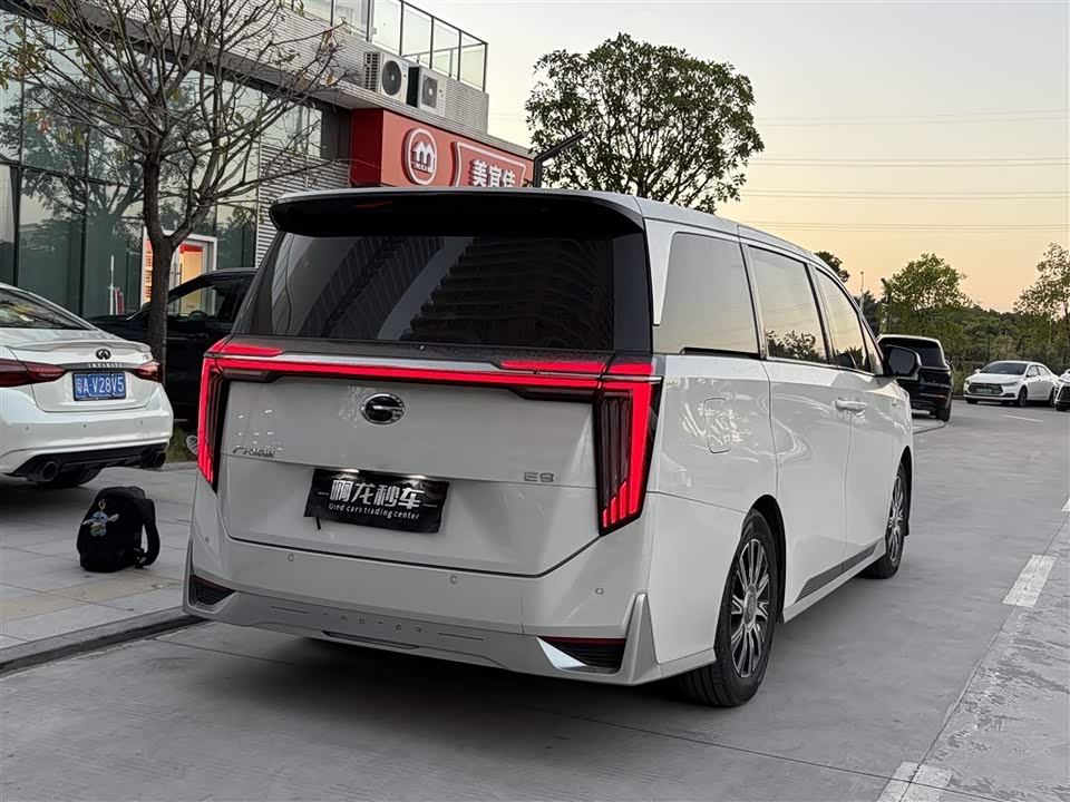 Trumpchi Trumpchi E9