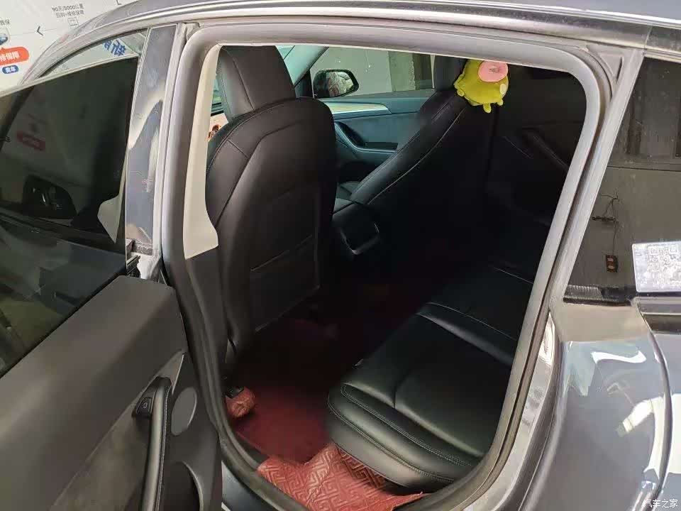 Tesla Model Y, 2022 6