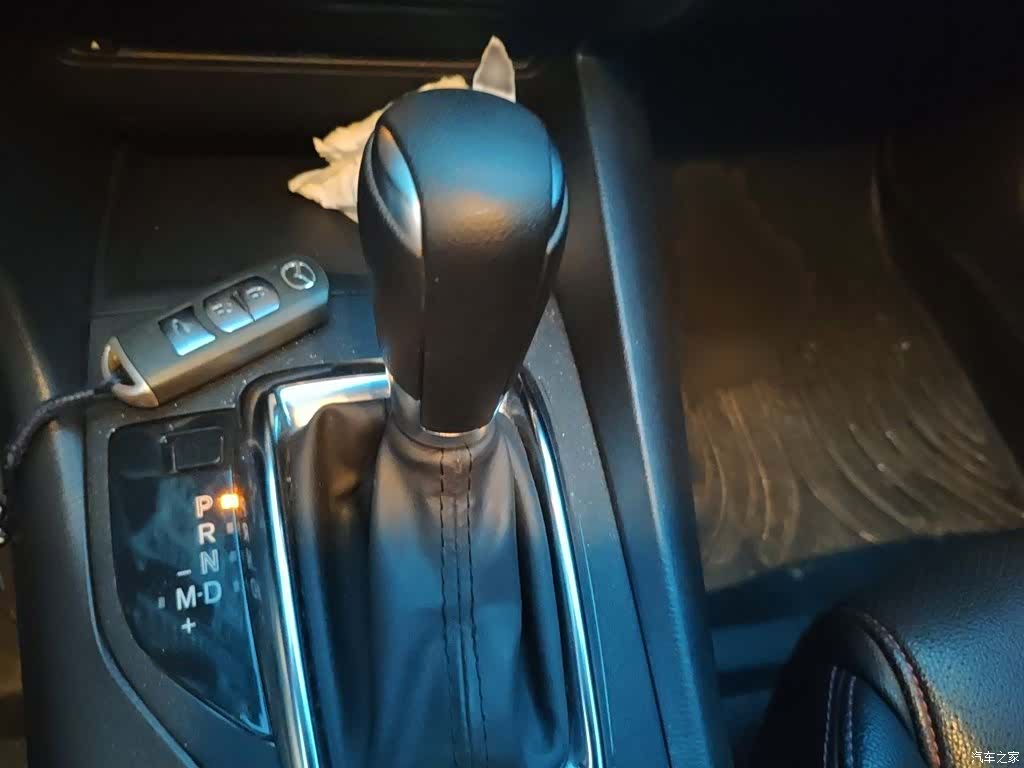 Mazda Mazda3, 2016 7