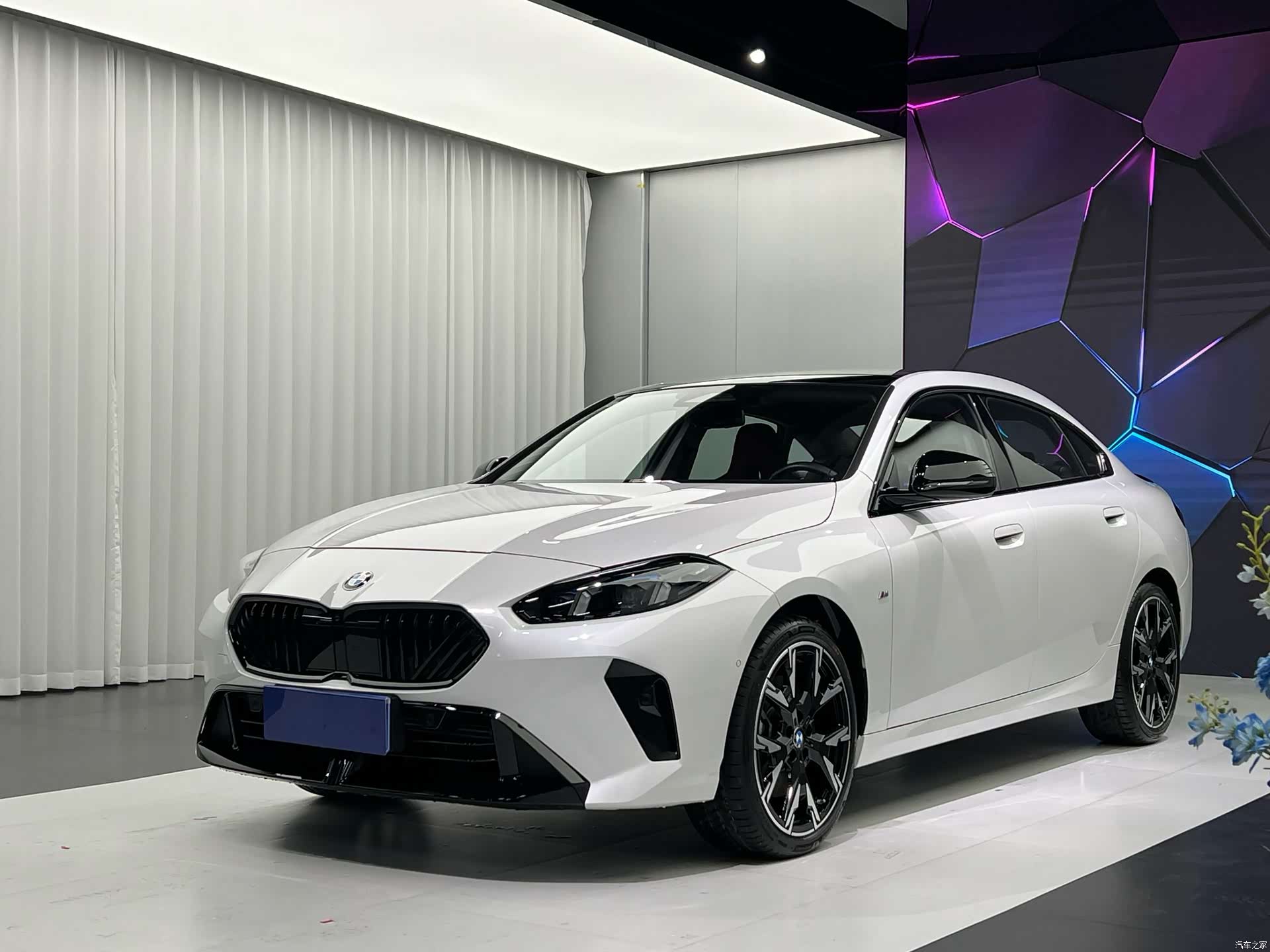 BMW 2 Series, 2025 1