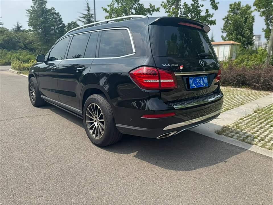 Mercedes-Benz GLS