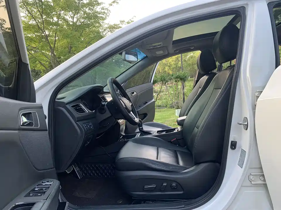 Hyundai Name picture