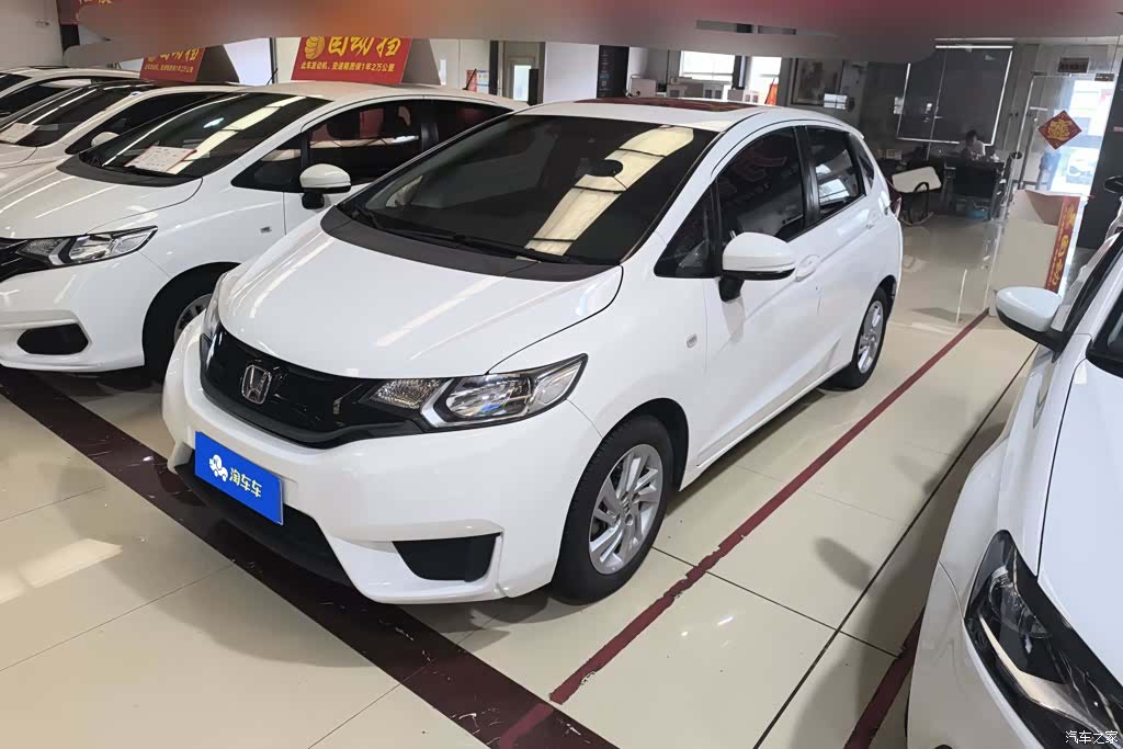 Honda Fit, 2017 1