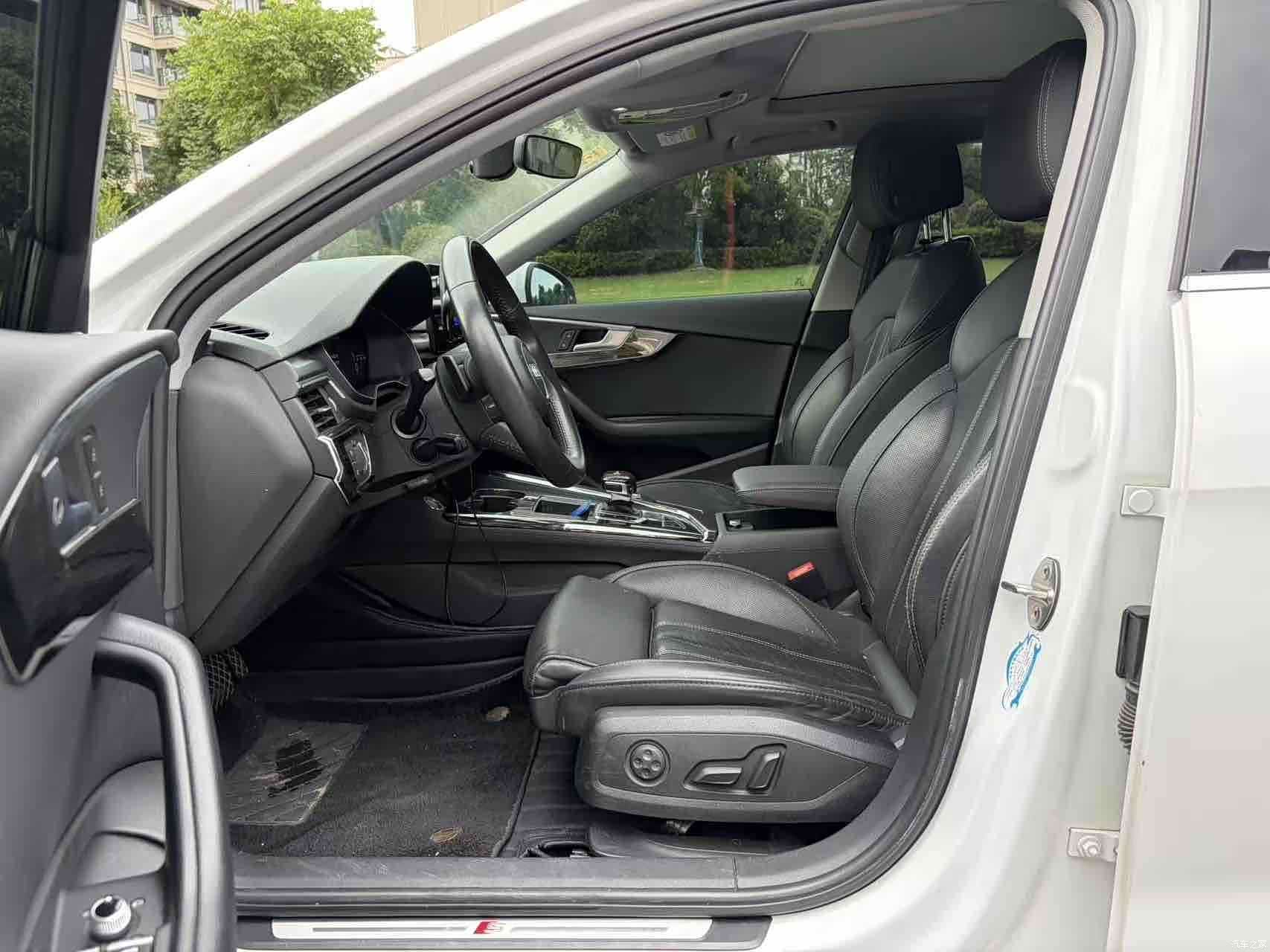 Audi A4L, 2021 11
