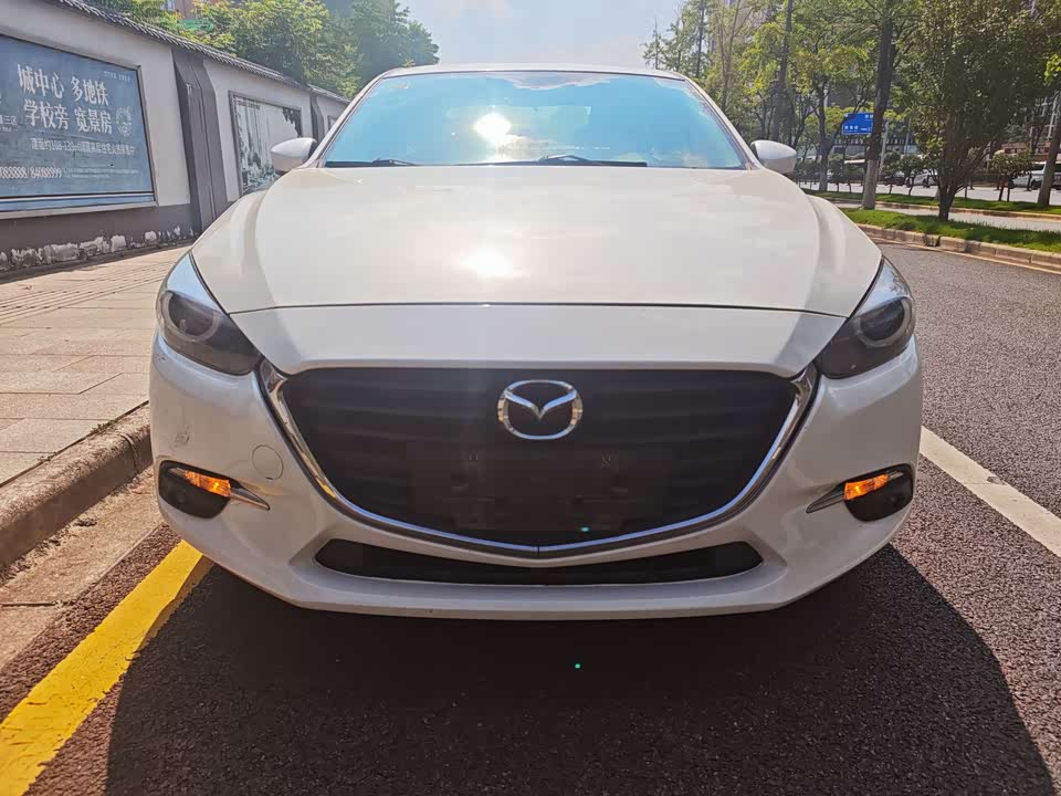 Mazda 3 Angkesaila Mazda 3 Angkesaila
