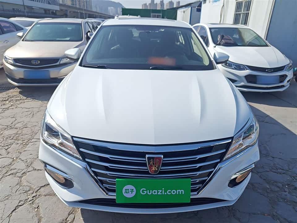 Roewe i5