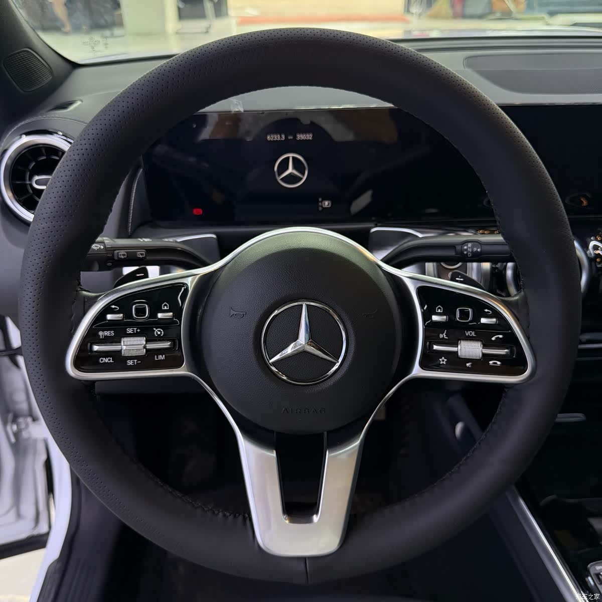 Mercedes-Benz GLB, 2021 15
