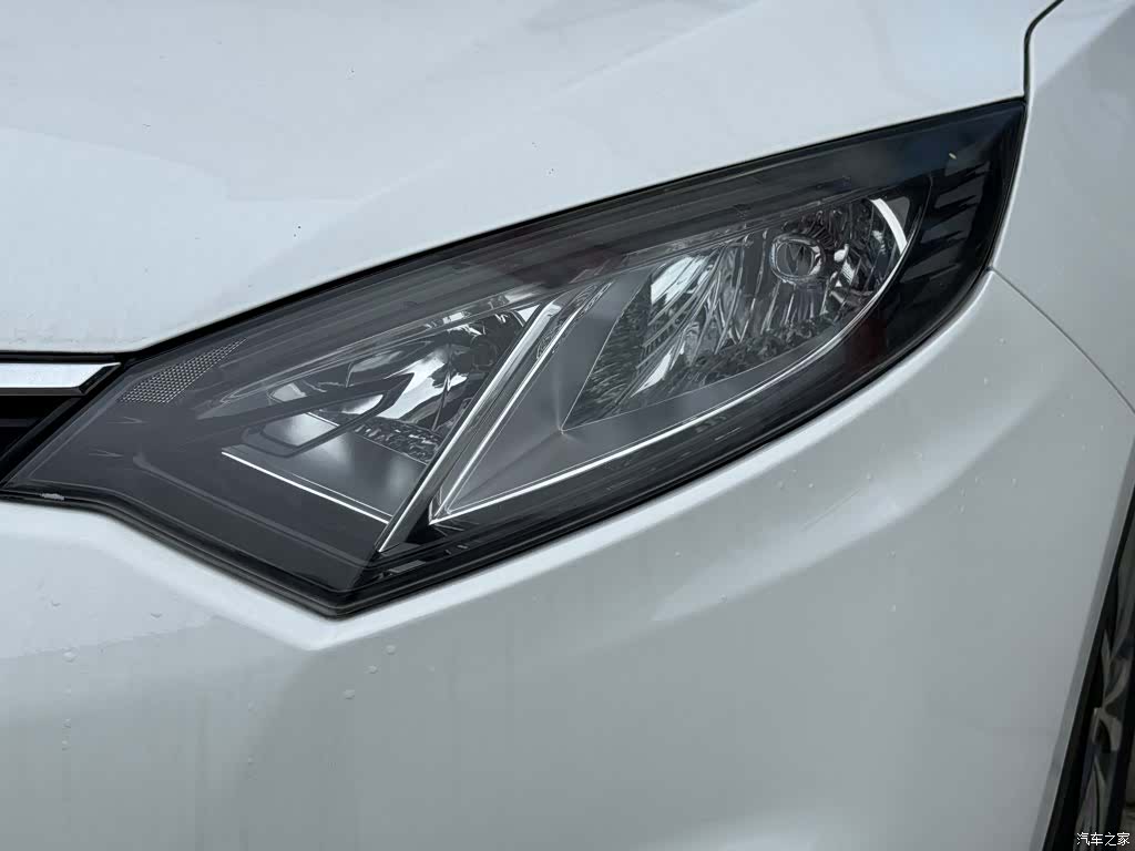 Changan Eado, 2016 9