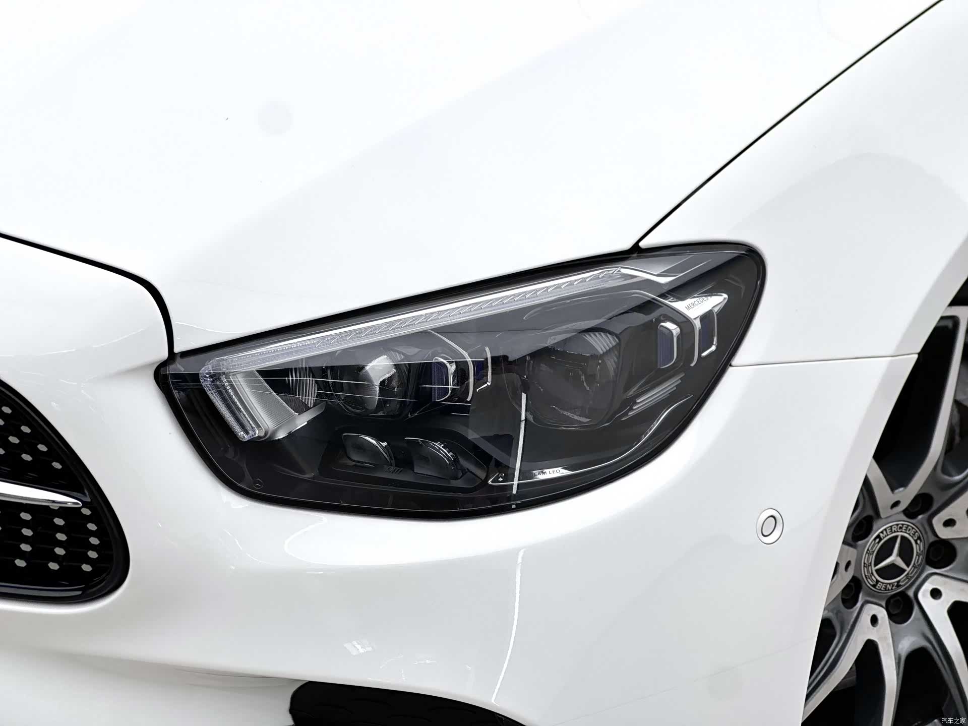 Mercedes-Benz E-Class, 2023 17