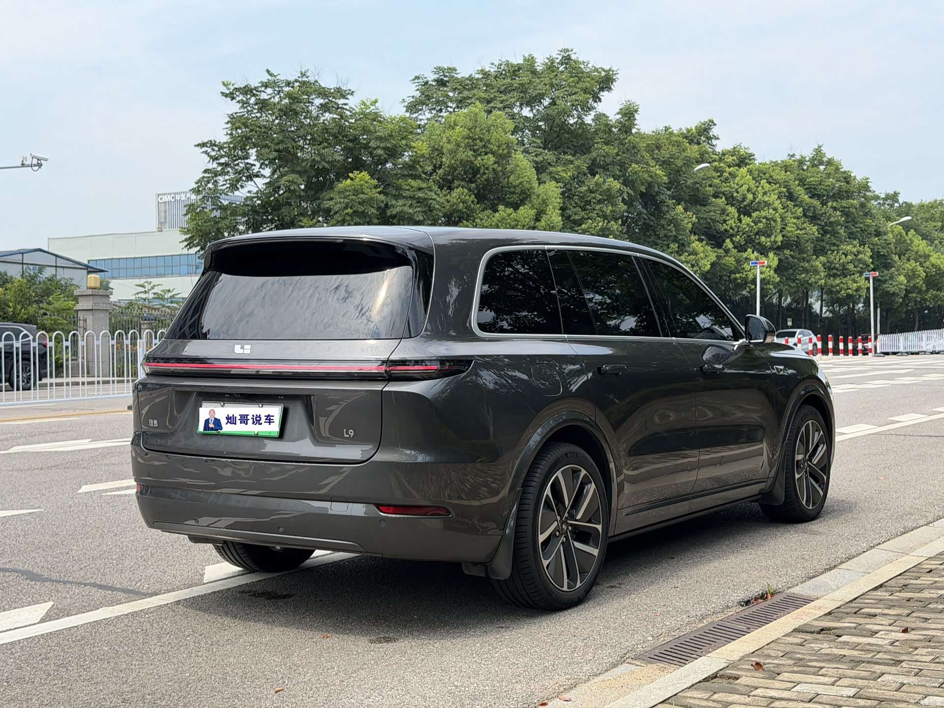 Li Auto L9, 2025 все фото