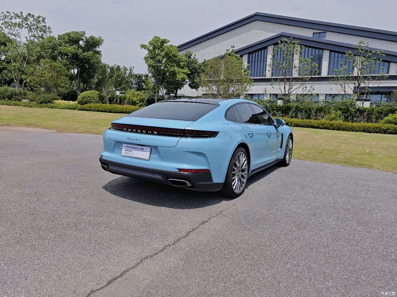 Porsche Panamera, 2025 7