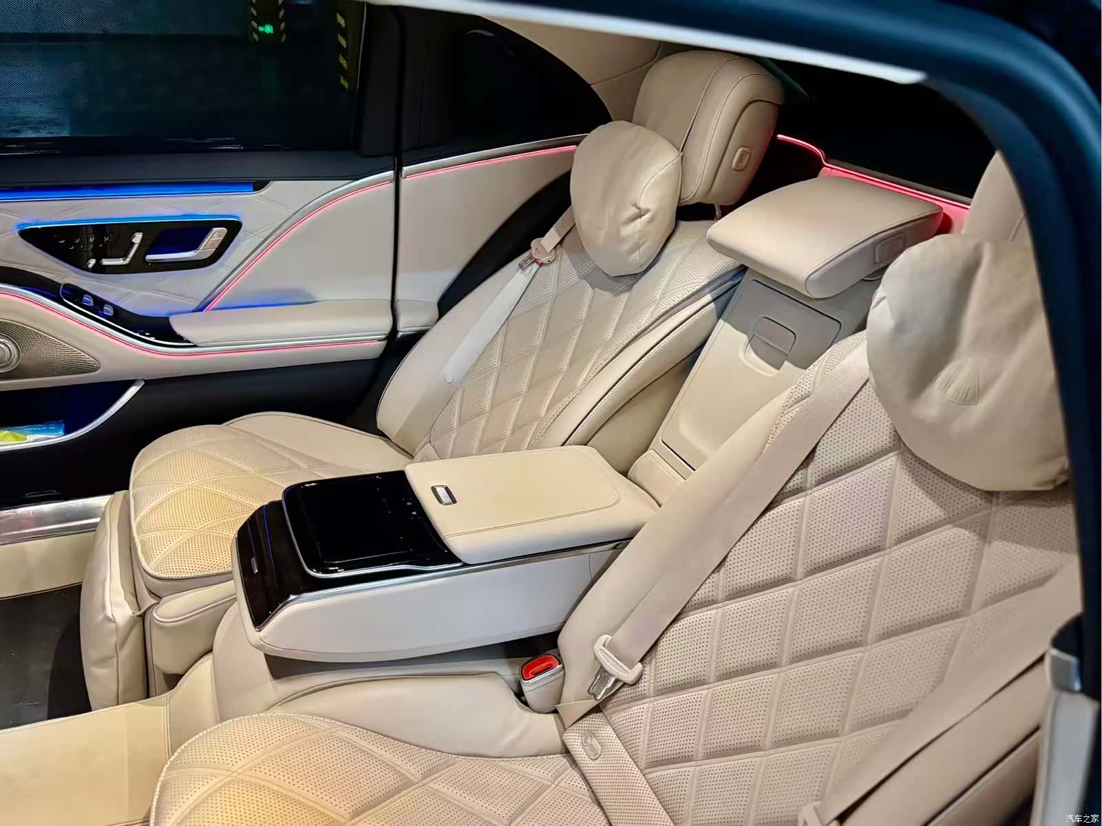 Maybach S-Class, 2025 17