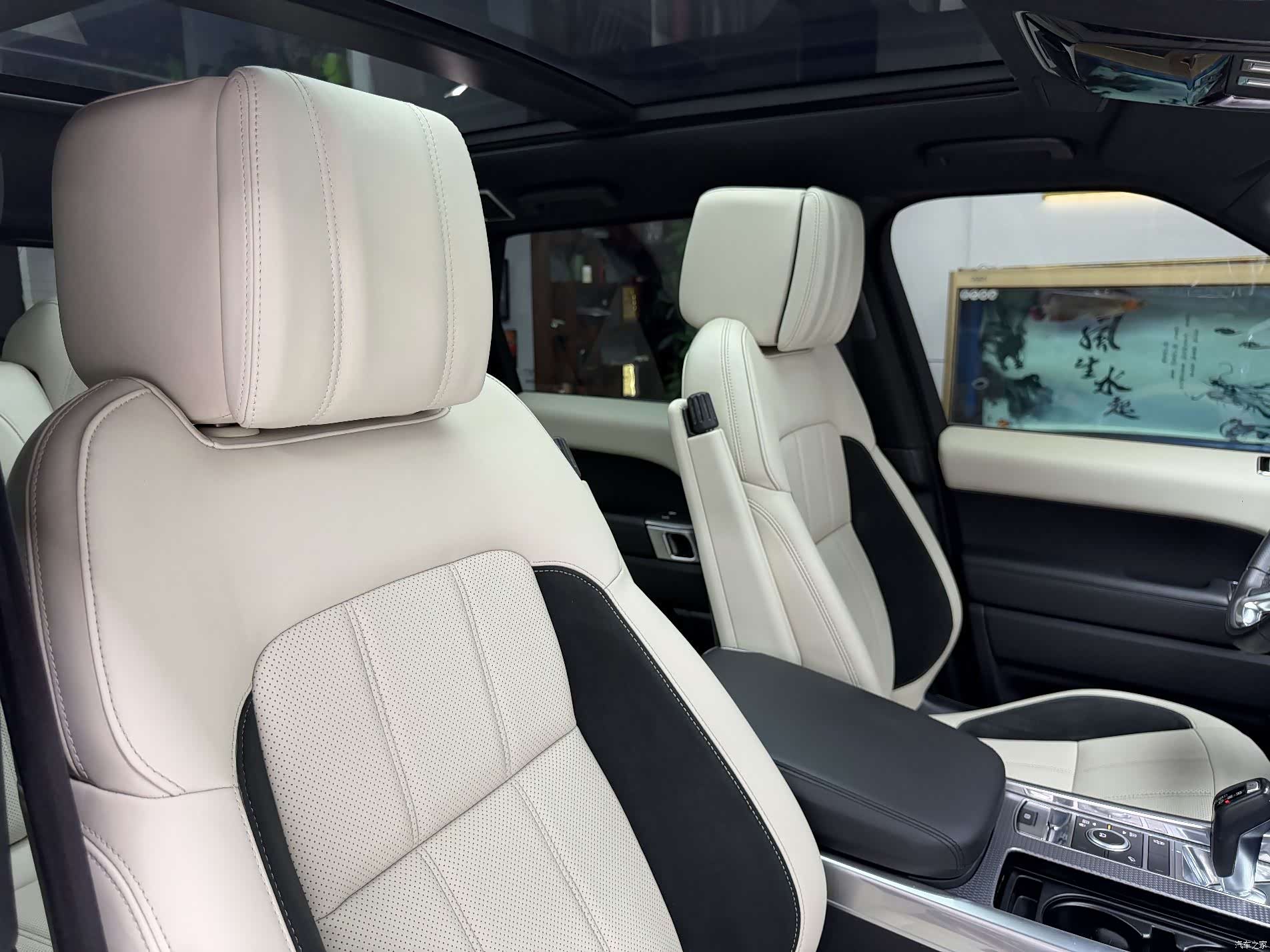 Land Rover Range Rover, 2019 29