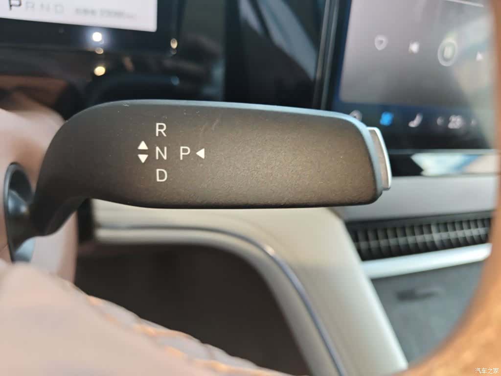 BYD Xia, 2025 14
