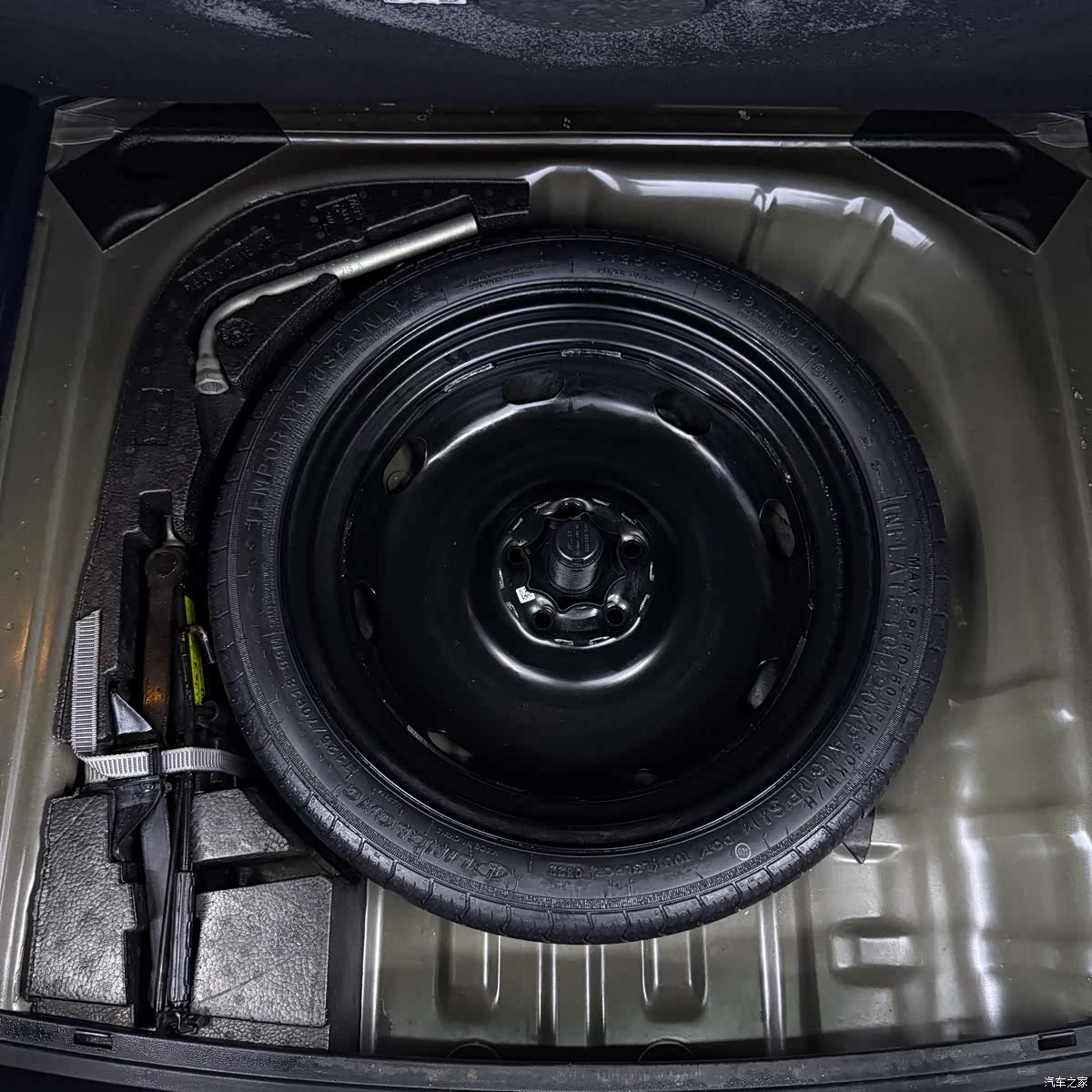 Volkswagen VS7, 2022 19