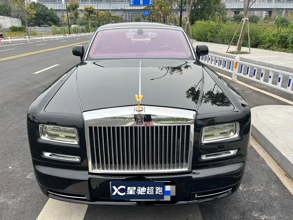 Rolls-Royce Phantom