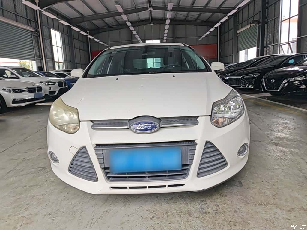 Ford Focus, 2015 3