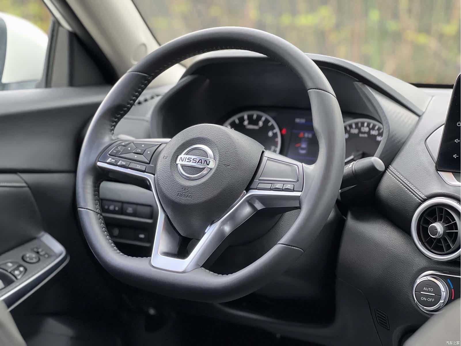 Nissan Sylphy, 2021 10