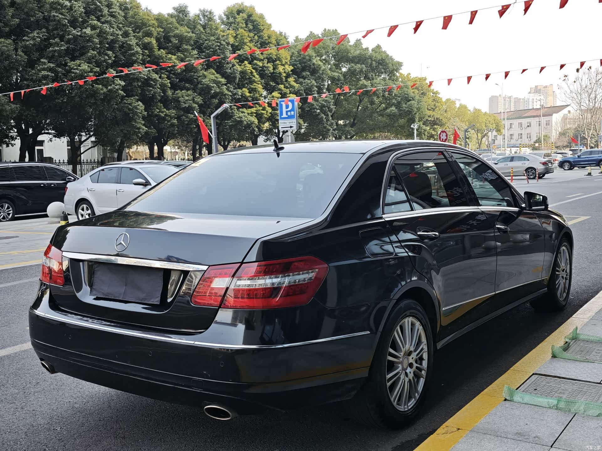 Mercedes-Benz E-Class, 2012 9